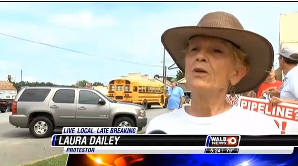 600x335 Laura Dailey, in Stills from WALB about Leesburg pipeline hearing, by John S. Quarterman, for SpectraBusters.org, 10 July 2014